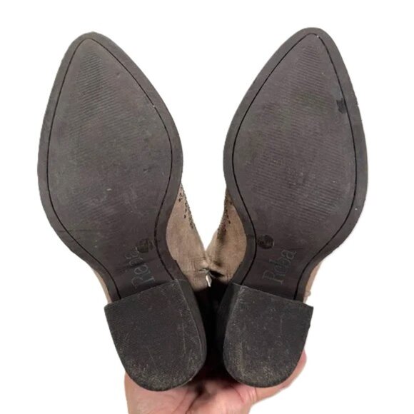 Reba Tan Suede Studded Western Cowboy Ankle Boots Size 8 - Picture 4 of 5